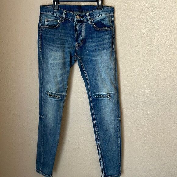❤️MNML Distressed Jeans 29 - Picture 1 of 8